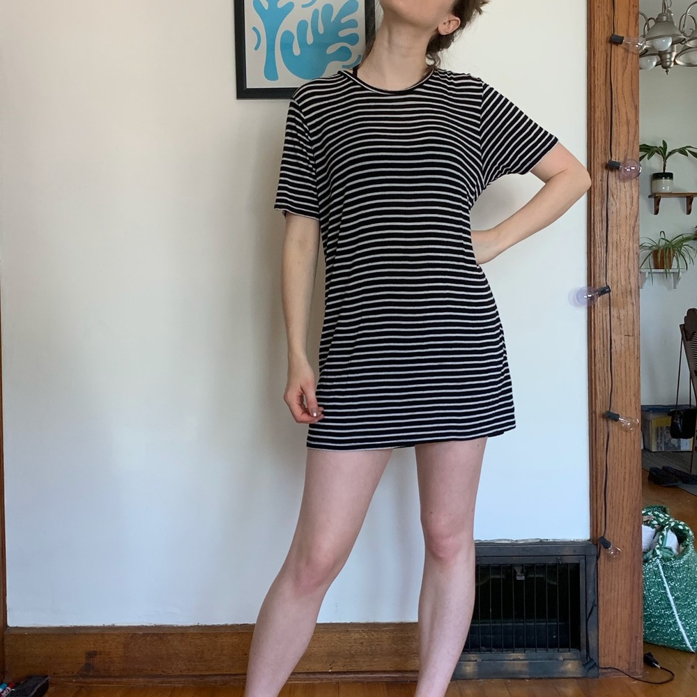 🌏 Brandy Melville SOFT oversized shirt